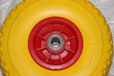 Колесо полиуретановое  купить по выгодной цене 1 490 руб. в магазине RiverMart.ru